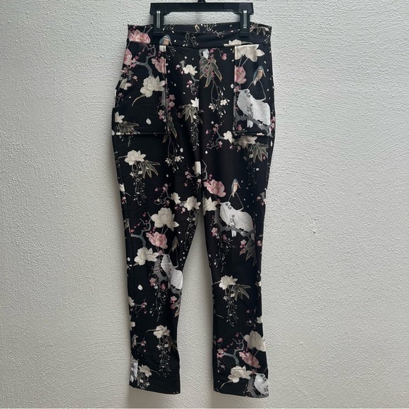 Blackmilk Koson Cuckatoos Cuffed Pants - Picture 3 of 8